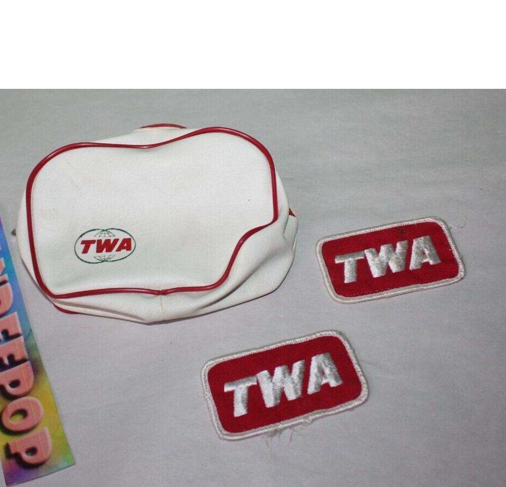 TWA Trans World Airlines 3 Piece Travel Set Zip pouch Globe Pattern And Patches